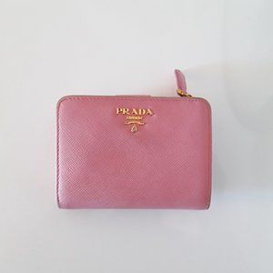 Prada Saffiano Bifold Wallet - Pink